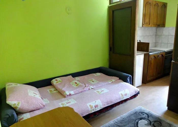 Stan Na Dan Guest house